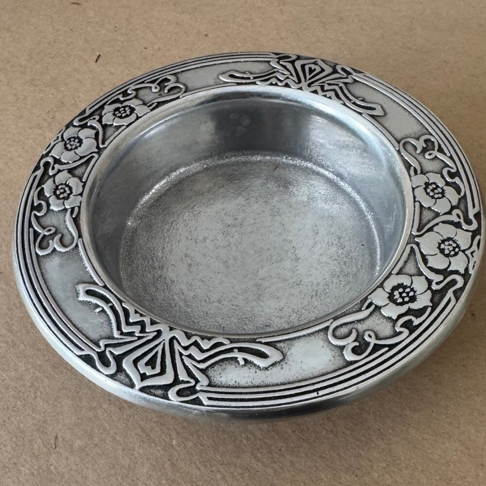 Rare Wilton Armetale Metal Bowl / Wine Coaster